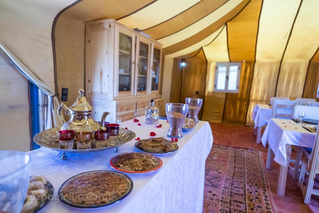 Готель Merzouga Bio Camp Екстер'єр фото