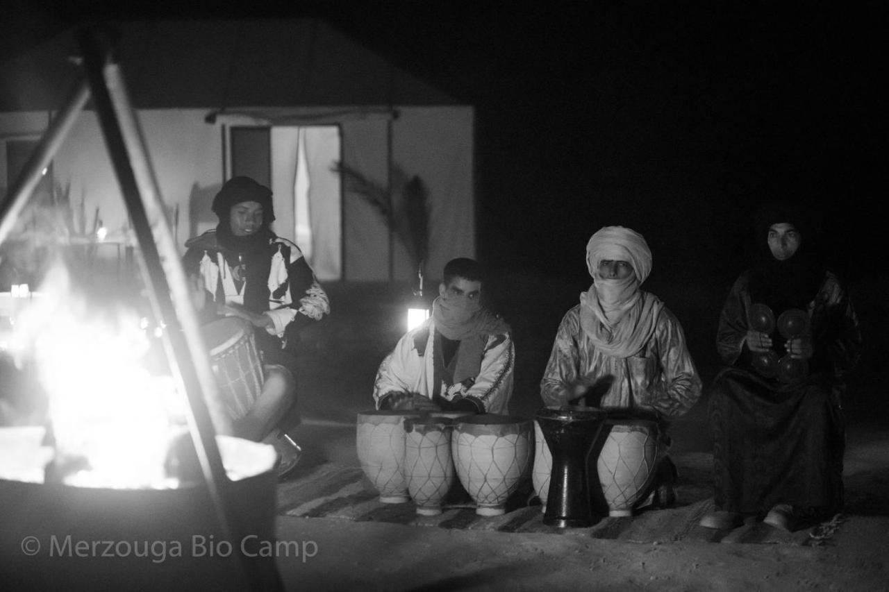 Готель Merzouga Bio Camp Екстер'єр фото