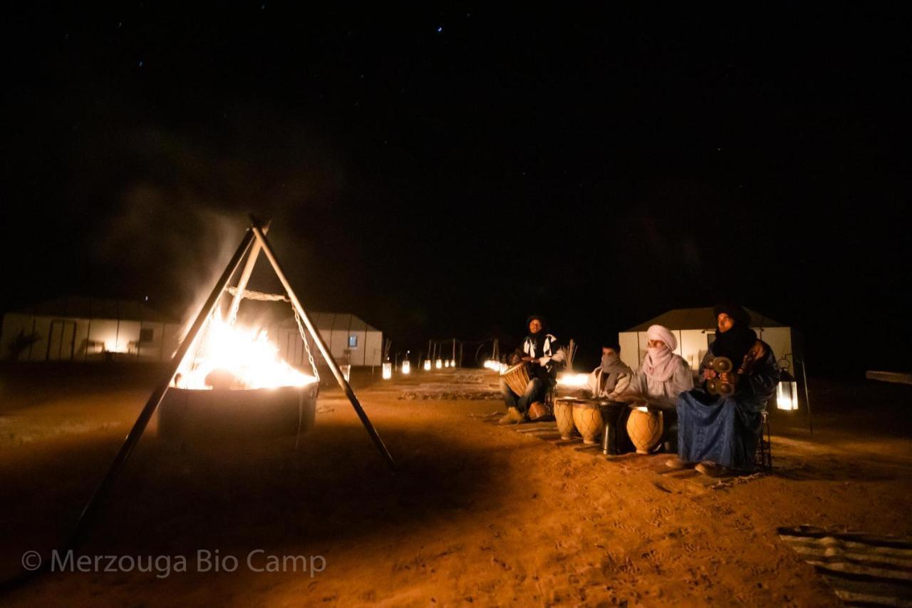 Готель Merzouga Bio Camp Екстер'єр фото